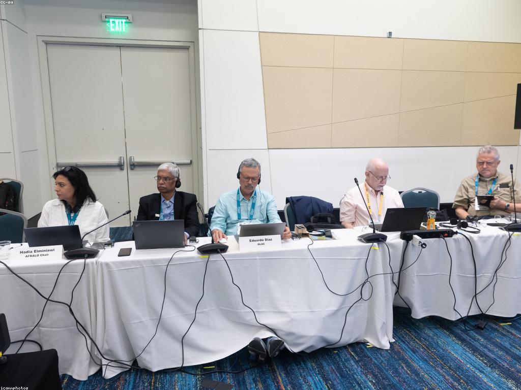 ឥទ្ឋិពលនៃព្រឹត្តិការណ៍ និង សកម្មភាពលើសង្គម